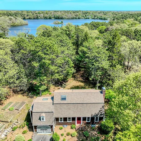Private Lake Access Great For Families
